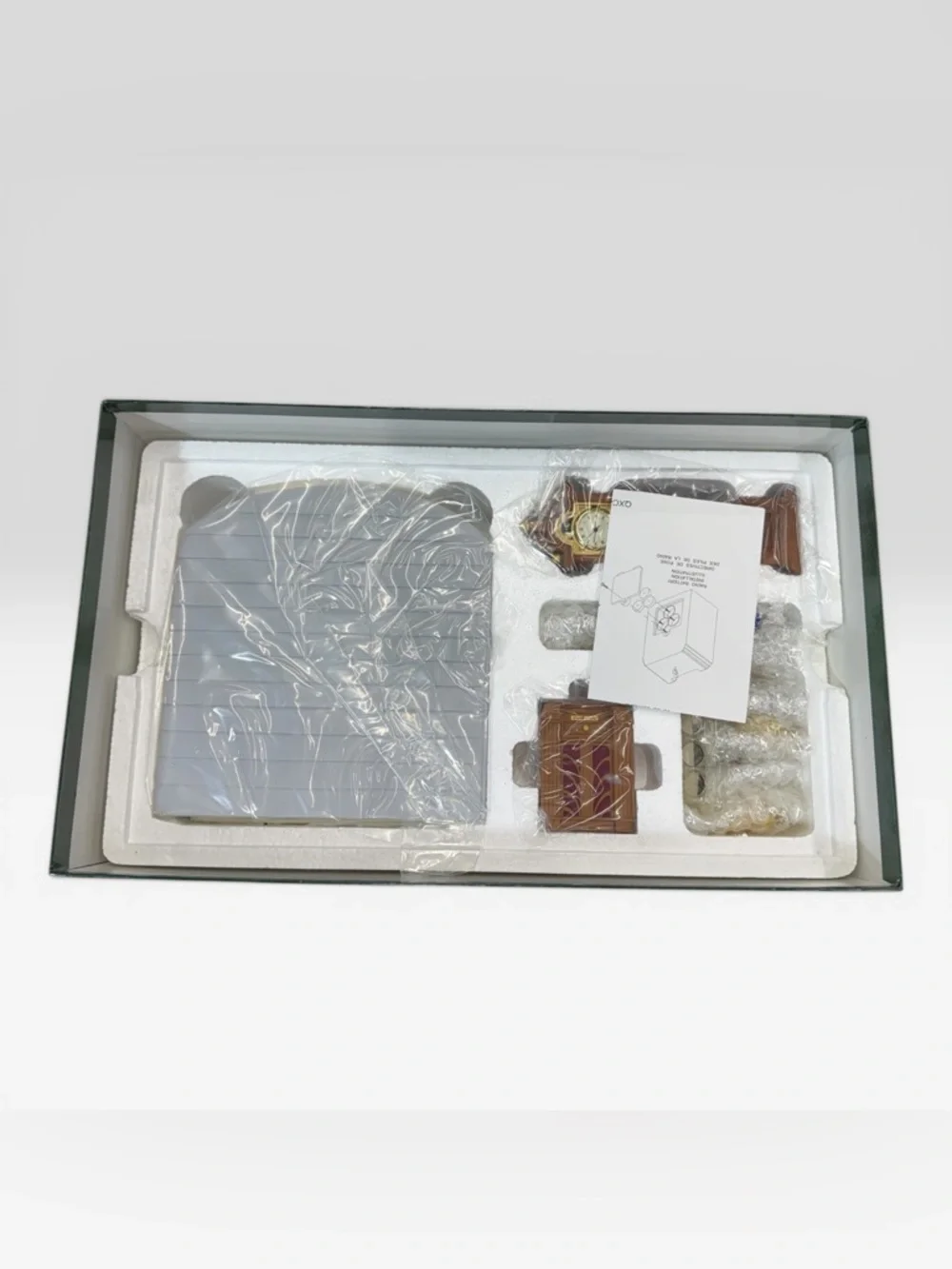 RARE Hallmark The Family Room Keepsake 2002 Limited Edition Christmas NEW IN BOX